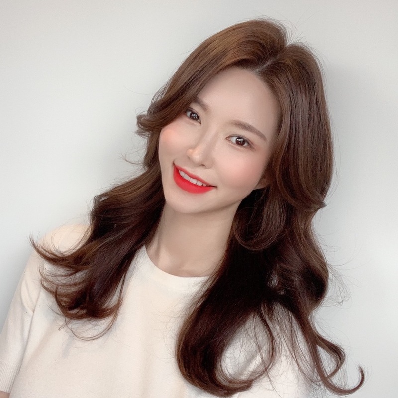 Top 20+ Kiểu Tóc Layer Cho Nữ Mặt Tròn Hot Và Đẹp Hiện Nay